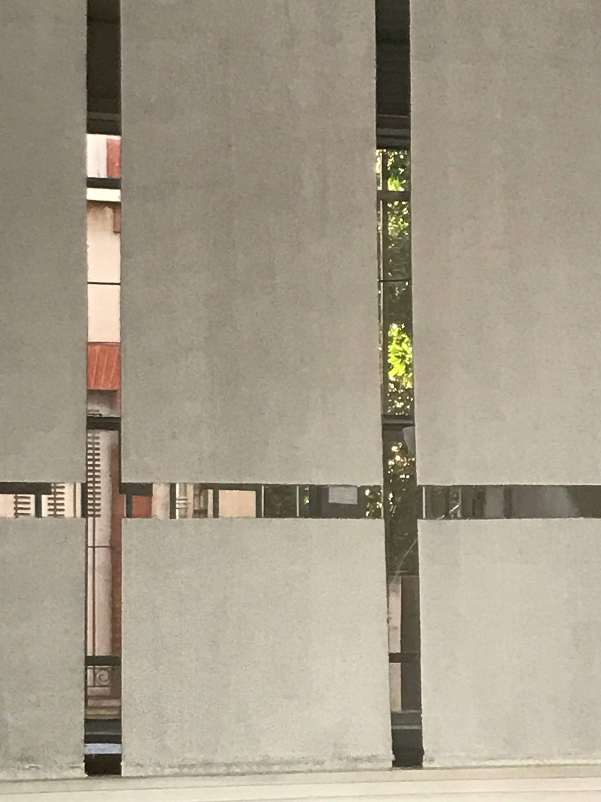 Regarder par la fenêtre